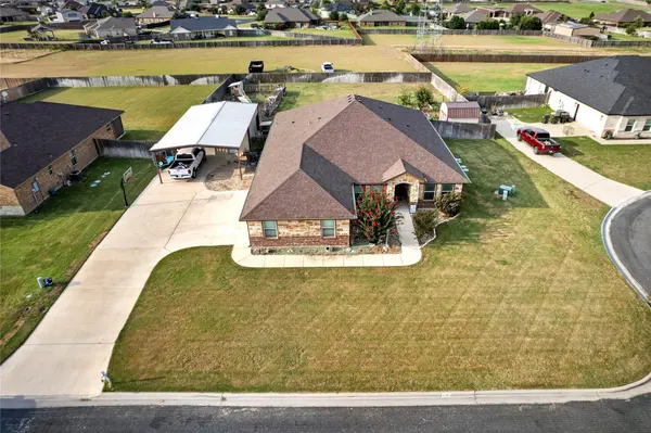6149 Big Tree DR, Salado, TX 76571