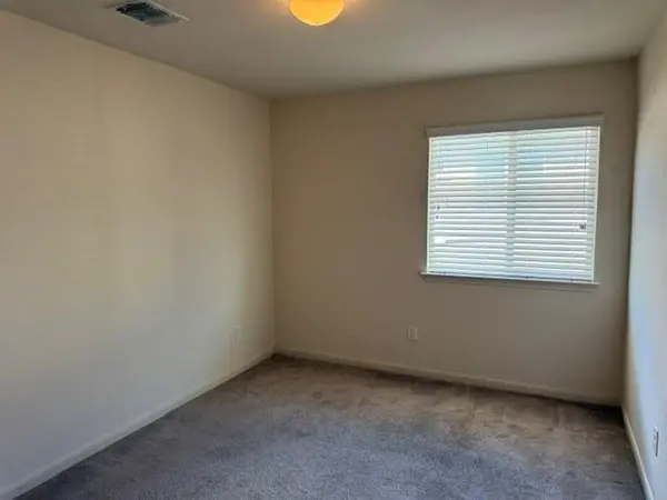 173 Cazador DR, San Marcos, TX 78666