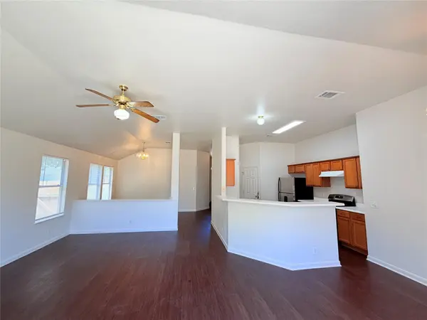 124 Estate CV, Hutto, TX 78634