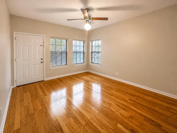 2216 San Gabriel ST #203, Austin, TX 78705