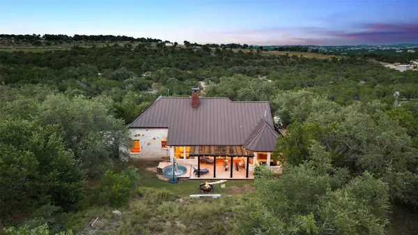 1906 Bee Creek RD, Spicewood, TX 78669