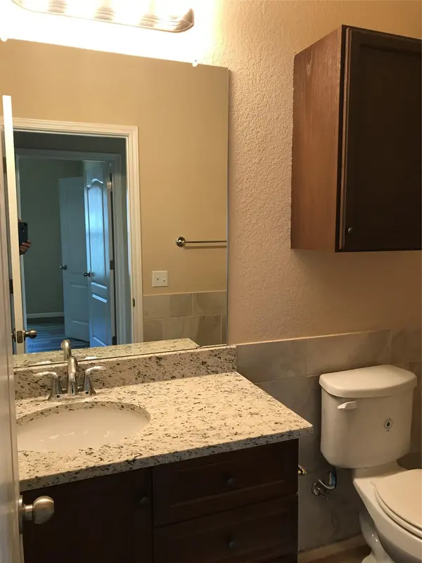 2507 Oak LN, Georgetown, TX 78628
