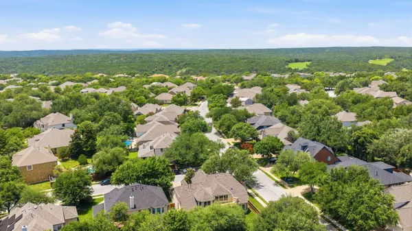 2700 Lothian DR, Cedar Park, TX 78613