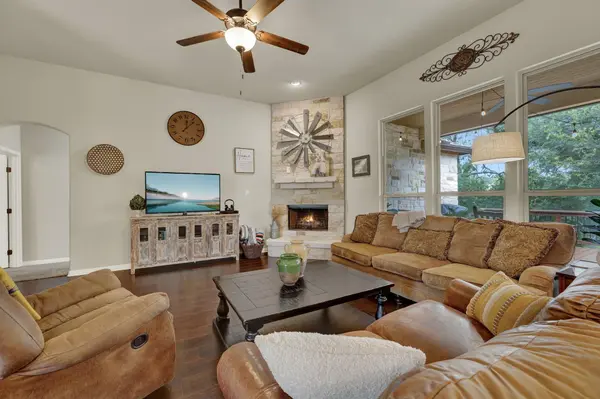 1937 HUNTERS CV, New Braunfels, TX 78132