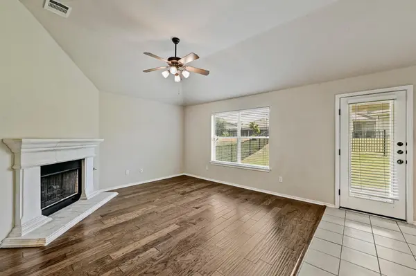 49 White Magnolia CIR, Lakeway, TX 78734