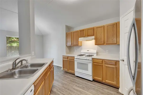 1403 Gulf WAY, Round Rock, TX 78665