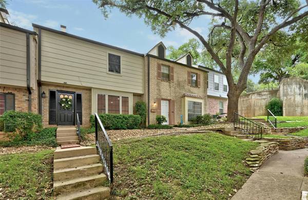6637 Valleyside RD, Austin, TX 78731