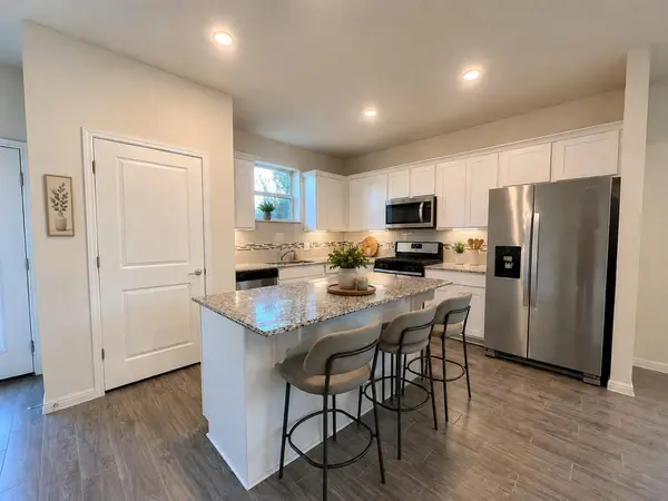 5901 Charles Merle DR #B, Austin, TX 78747