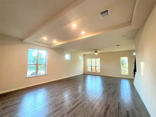 5901 Charles Merle DR #B, Austin, TX 78747