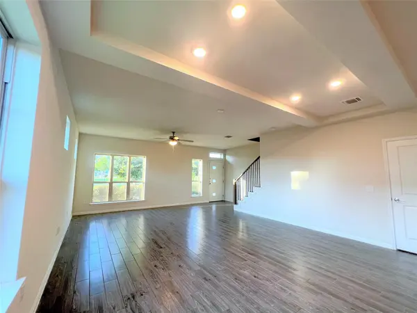 5901 Charles Merle DR #B, Austin, TX 78747