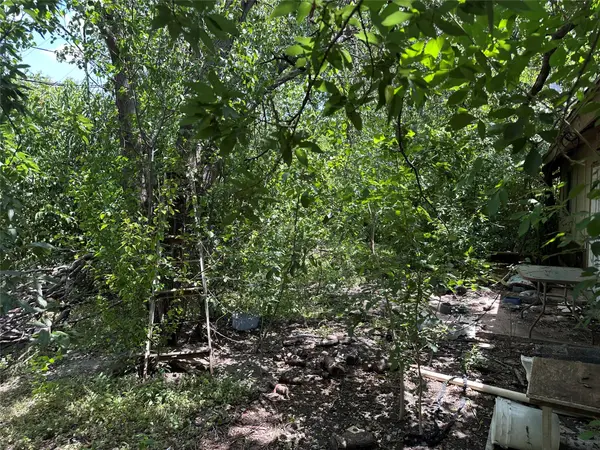 506 Forest CT, Taylor, TX 76574
