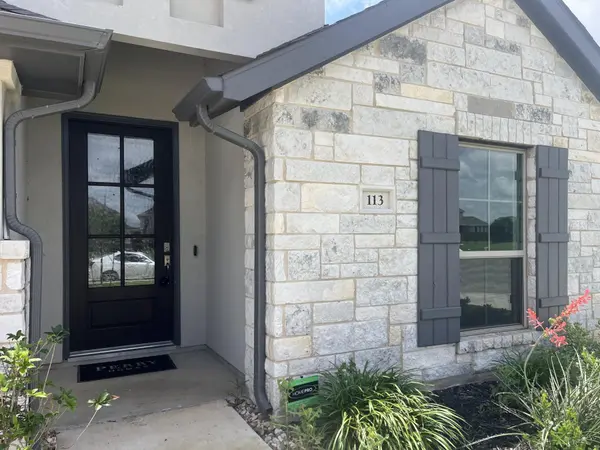 113 Ray CT, Liberty Hill, TX 78642