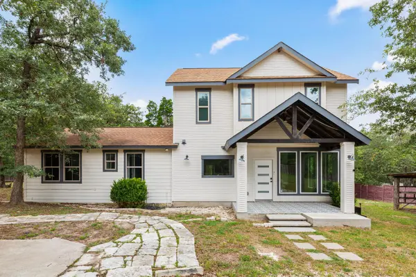 118 Camino De Agua, Elgin, TX 78621