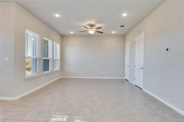 1015 Vista View DR #502, Georgetown, TX 78626