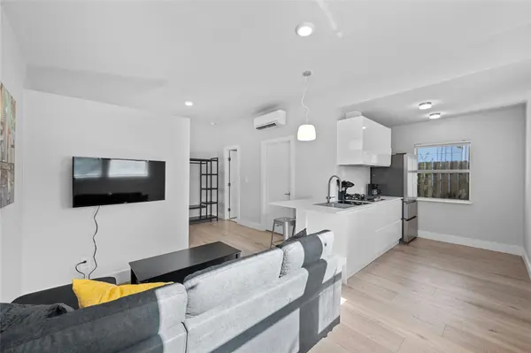 2201 Leon ST, Austin, TX 78705
