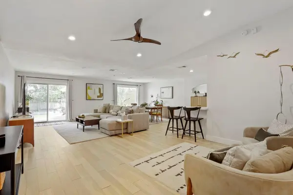 10109 Woodstock DR, Austin, TX 78753