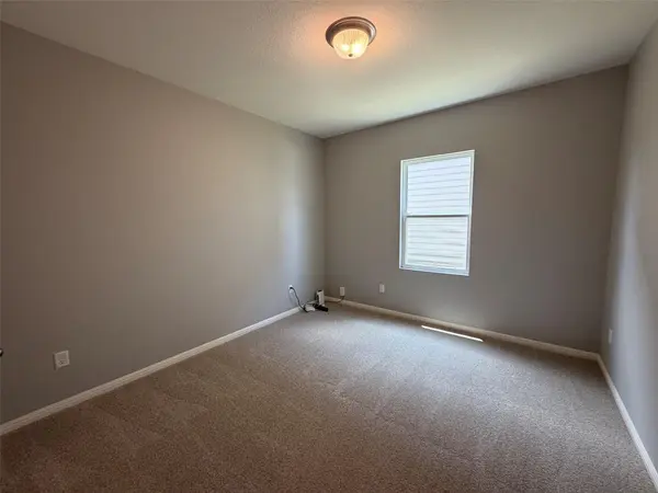 120 Aoudad RD, Hutto, TX 78634