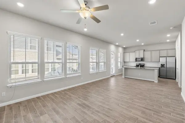 1015 Vista View DR #1301, Georgetown, TX 78626