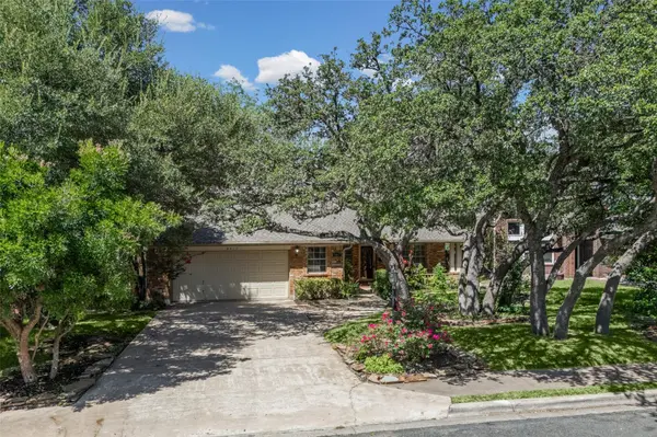 8417 Cornerwood DR, Austin, TX 78717
