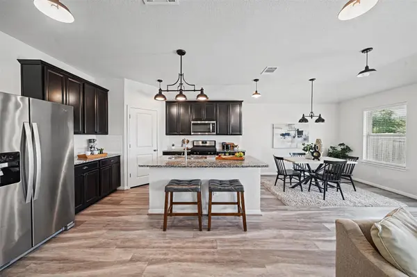 505 Gabrielle Anne DR, Leander, TX 78641