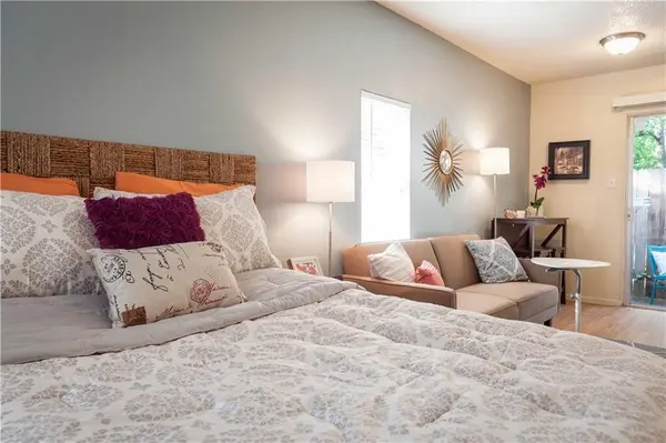 4209 Avenue B #108, Austin, TX 78751