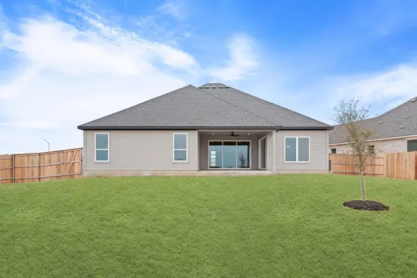 309 E Luna Blue LN, Jarrell, TX 76537
