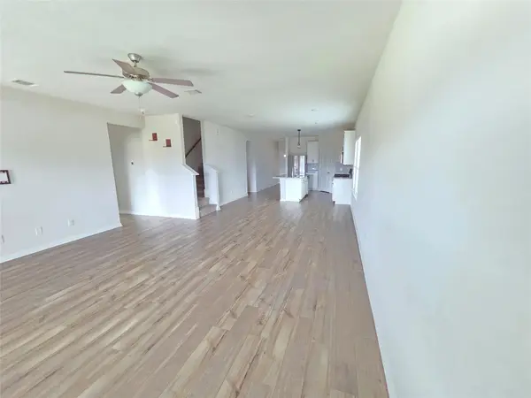 3034 Mill Run BND, Round Rock, TX 78665