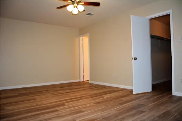 4616 Woodstock DR, Georgetown, TX 78633