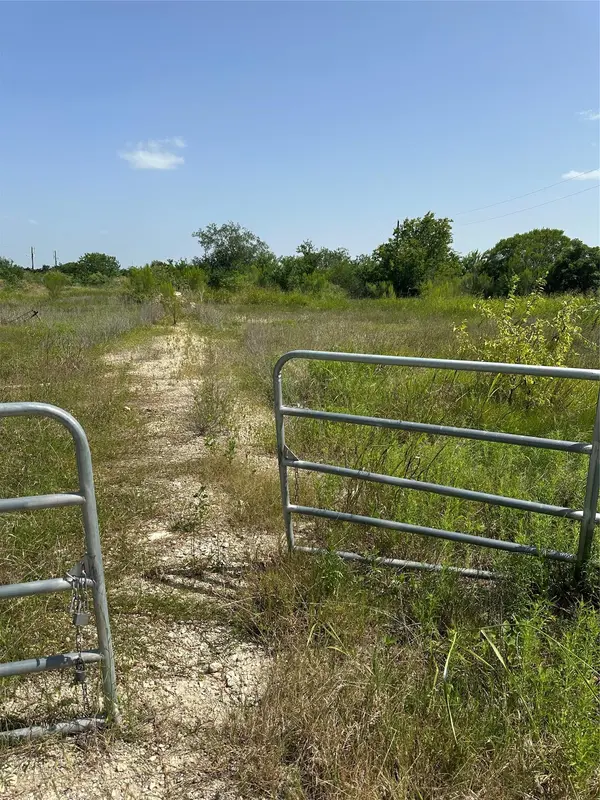 6709 Fm 1327, Austin, TX 78747