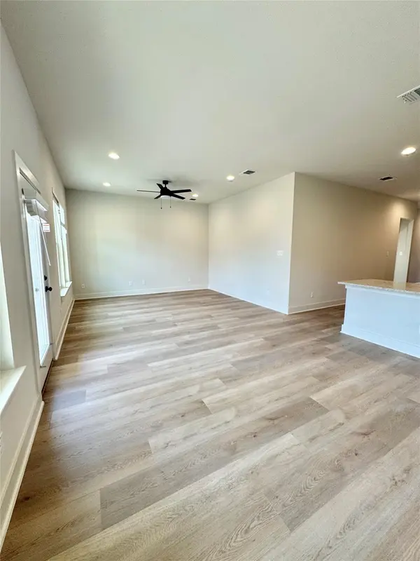 101 Zayd CT #A, Jarrell, TX 76537