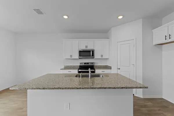 15116-B Afleet Alex ST, Manor, TX 78653