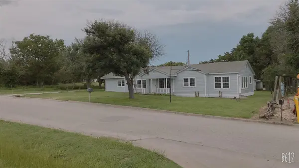 112 Eloise ST, Caldwell, TX 77836