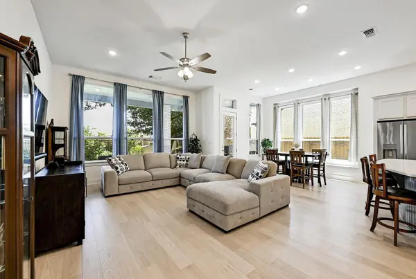 1228 Golden Celebration BND, Leander, TX 78641