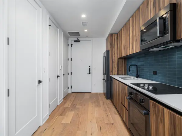 84 East Ave #3308, Austin, TX 78701