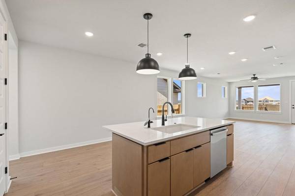 216 High Valley Drive, Liberty Hill, TX 78642