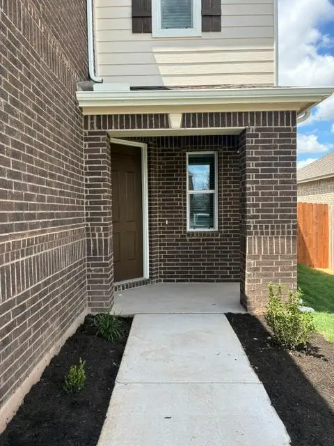 4040 Terracina DR, Round Rock, TX 78665
