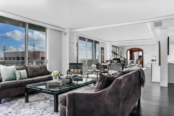 1801 Lavaca ST #12GHJ, Austin, TX 78701