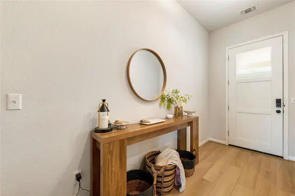 8204 Orizzonte ST, Austin, TX 78744