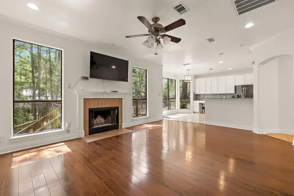 131 Molokini DR, Bastrop, TX 78602