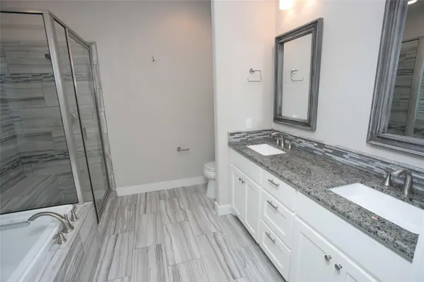 4301 Mansfield Dam Rd RD #2102, Austin, TX 78734