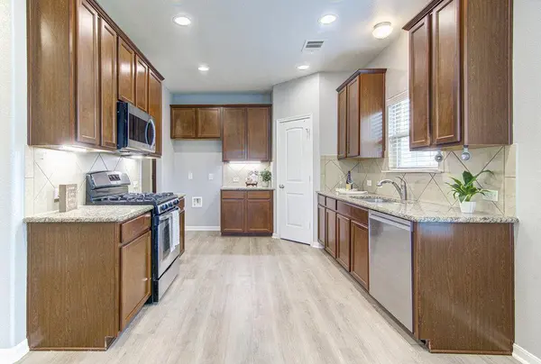 1200 April Meadows LOOP, Georgetown, TX 78626