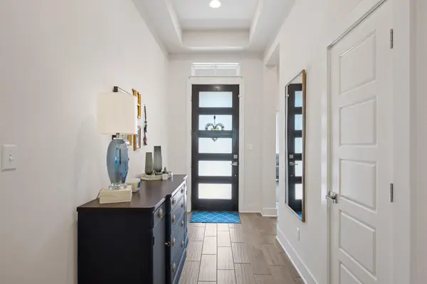 100 Summer Park BND, Cedar Park, TX 78613