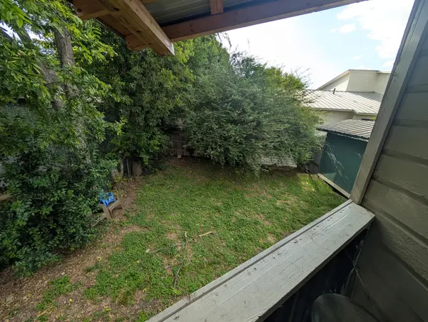 613 Brentwood ST #C, Austin, TX 78752