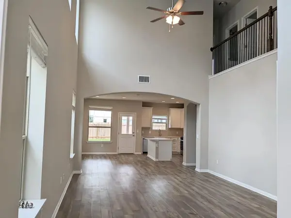 112 Manassas DR, Leander, TX 78641