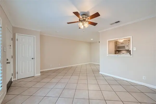 7920 Rockwood LN #203, Austin, TX 78757
