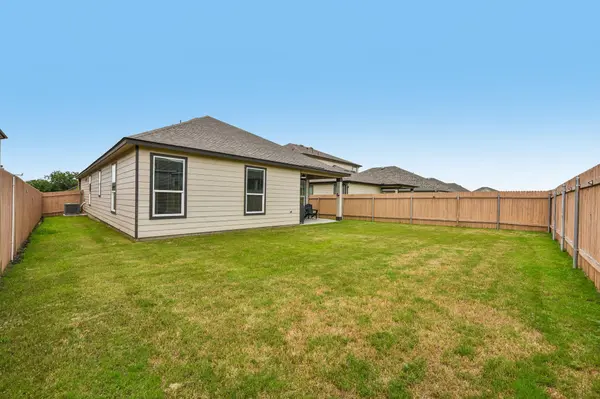1922 Dragonfly LOOP, Bastrop, TX 78602