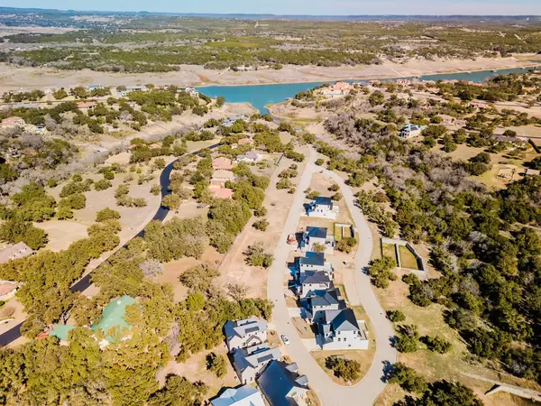 2432 Bruin DR #35, Spicewood, TX 78669