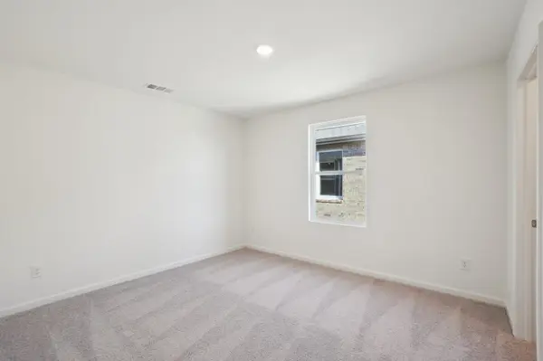 528 Old Western PASS, Jarrell, TX 76537