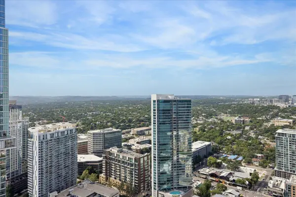 360 Nueces ST #4202, Austin, TX 78701