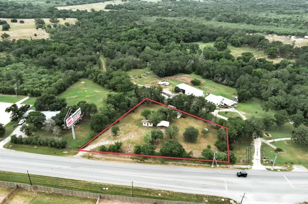 901 State Highway 21 HWY W, Cedar Creek, TX 78612